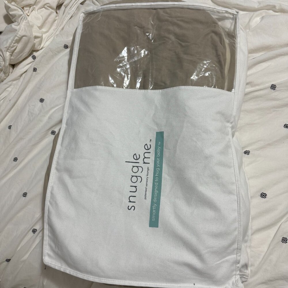 Snuggle Me Organic Baby Lounger